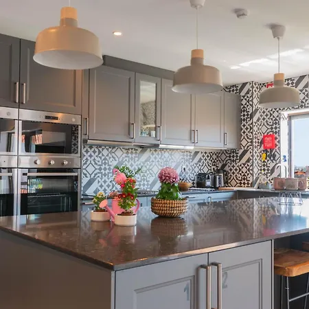 7min To Uni Se-velha - Ac - Work Desk - 300mbs Wifi - 7 4*