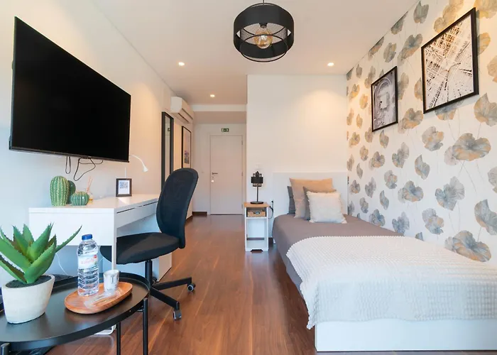 Maison d'hôtes 7min To Uni Sé-velha - Ac - Work Desk - 300mbs Wifi - 7