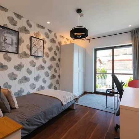 Gasthuis 7min To Uni Se-velha - Ac - Work Desk - 300mbs Wifi - 7