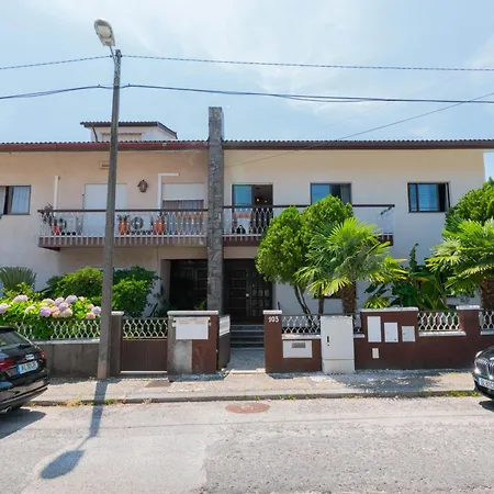 7min To Uni Se-velha - Ac - Work Desk - 300mbs Wifi - 7 Gasthuis